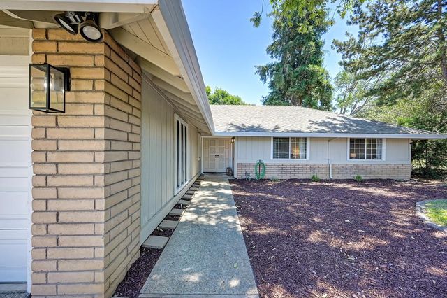 5445 Elsinore Way, Fair Oaks, CA 95628