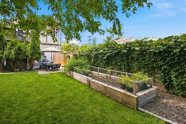 35 Franklin Ave, Somerville, MA 02145
