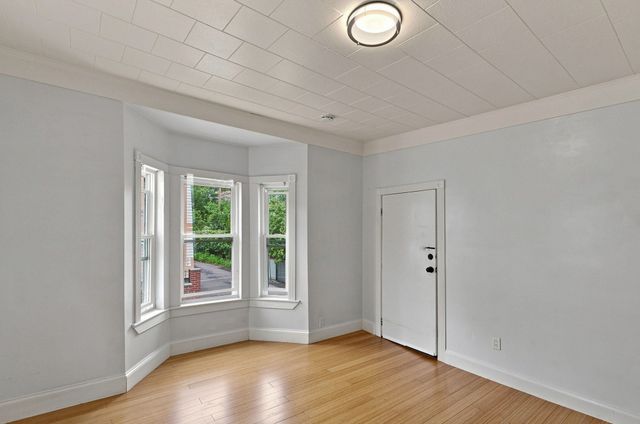 35 Franklin Ave, Somerville, MA 02145