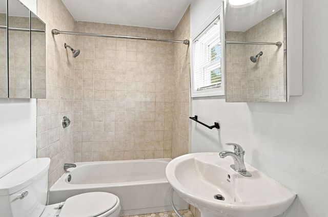 35 Franklin Ave, Somerville, MA 02145