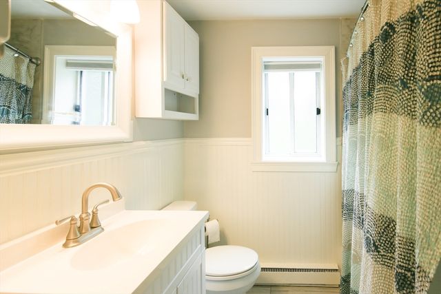 74 Beach St 1-2, Woburn, MA 01801