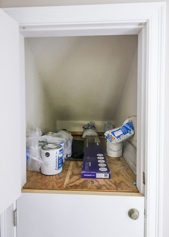 74 Beach St 1-2, Woburn, MA 01801