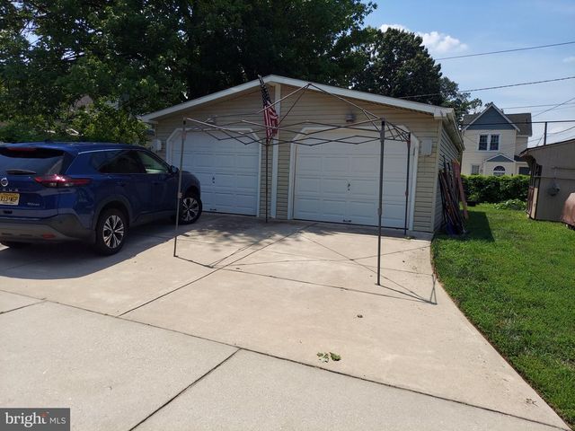 800 COLUMBIA BLVD, National Park, NJ 08063