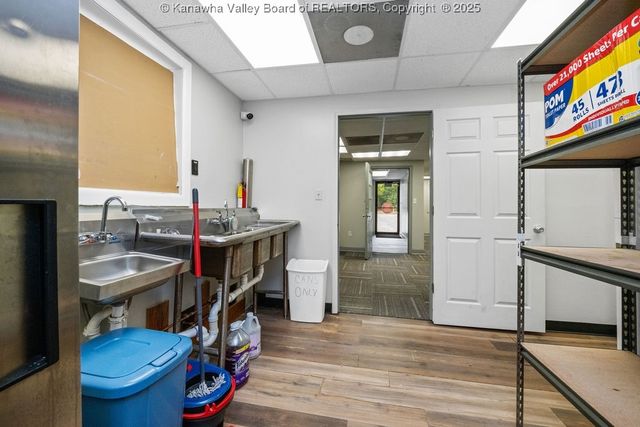 5509 MacCorkle Avenue, South Charleston, WV 25309