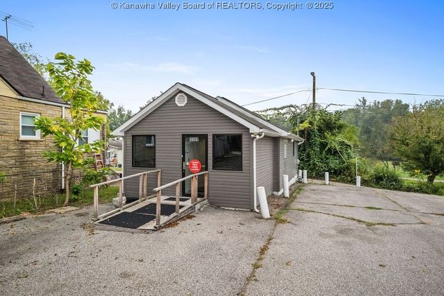 5509 MacCorkle Avenue, South Charleston, WV 25309