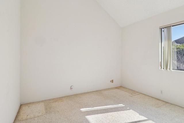 542 Via de la Valle J, Solana Beach, CA 92075