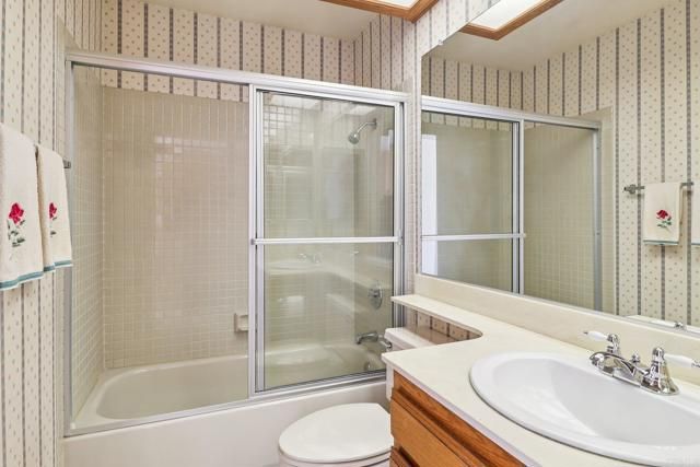 542 Via de la Valle J, Solana Beach, CA 92075