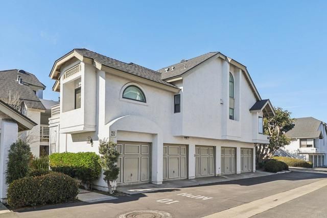 542 Via de la Valle J, Solana Beach, CA 92075