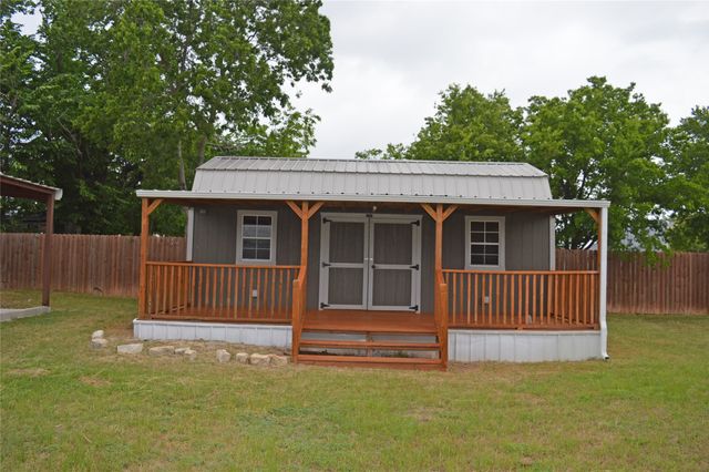 2024 Walker Street, Granbury, TX 76048