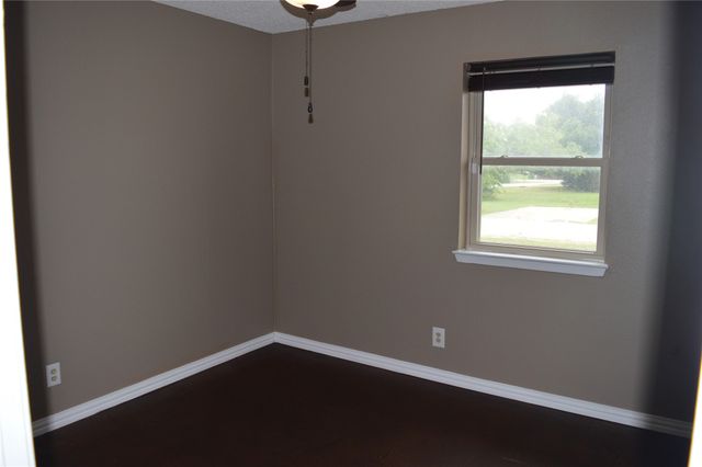 2024 Walker Street, Granbury, TX 76048