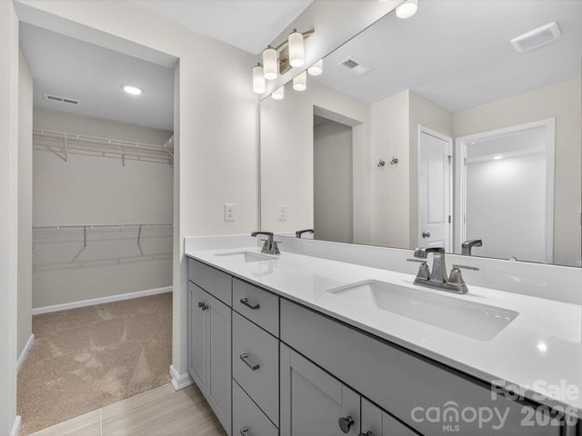 10132 Mamillion Drive, Huntersville, NC 28078