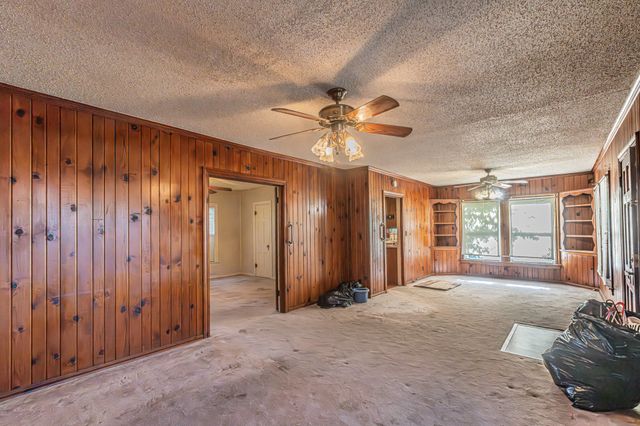 3020 Yucca Avenue, Fort Worth, TX 76111