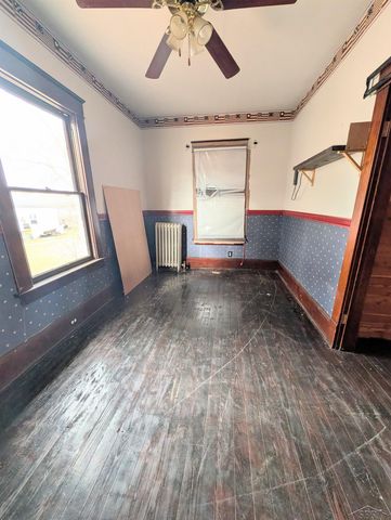 229 E 2nd Street, Pinconning, MI 48650