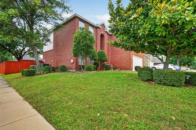 10701 Augusta Lane, Rowlett, TX 75089