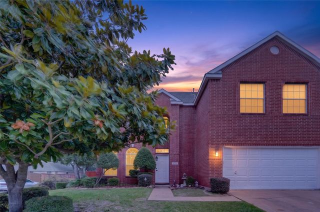 10701 Augusta Lane, Rowlett, TX 75089