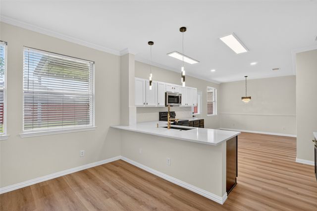 10701 Augusta Lane, Rowlett, TX 75089