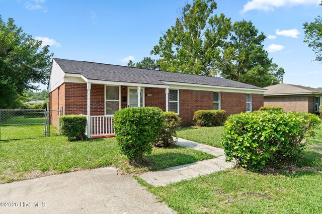 2702 Bunche Street, Wilmington, NC 28405