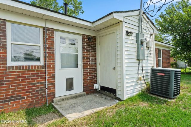 2702 Bunche Street, Wilmington, NC 28405
