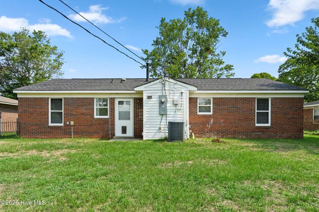 2702 Bunche Street, Wilmington, NC 28405