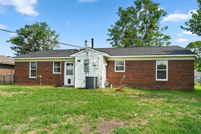 2702 Bunche Street, Wilmington, NC 28405