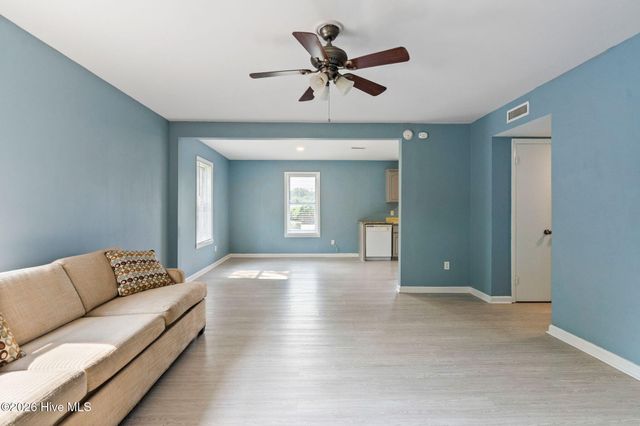 2702 Bunche Street, Wilmington, NC 28405