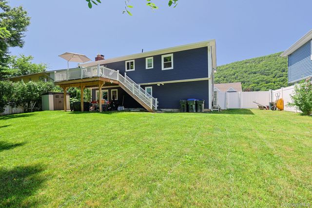 36 Lakewood Road, Greenwood Lake, NY 10925