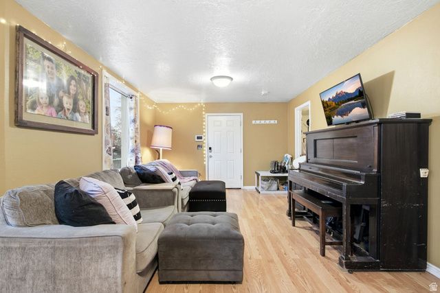 1103 E OAK ST, Ogden, UT 84401