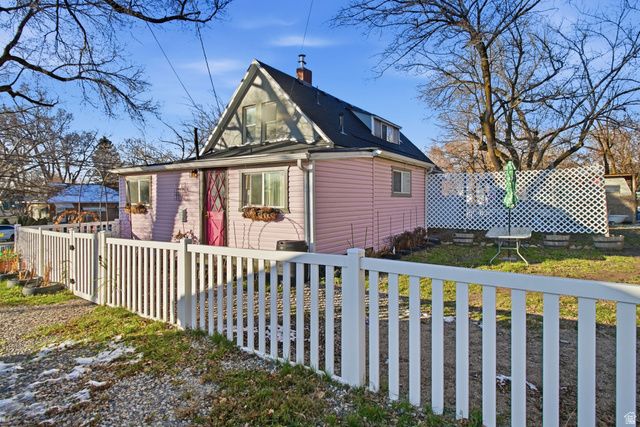 1103 E OAK ST, Ogden, UT 84401