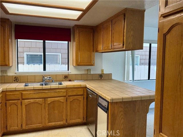 1747 Wollacott, Redondo Beach, CA 90278