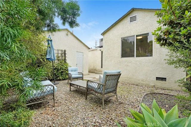 5759 Hazeltine, Van Nuys, CA 91401