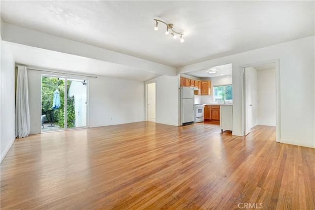 5759 Hazeltine, Van Nuys, CA 91401