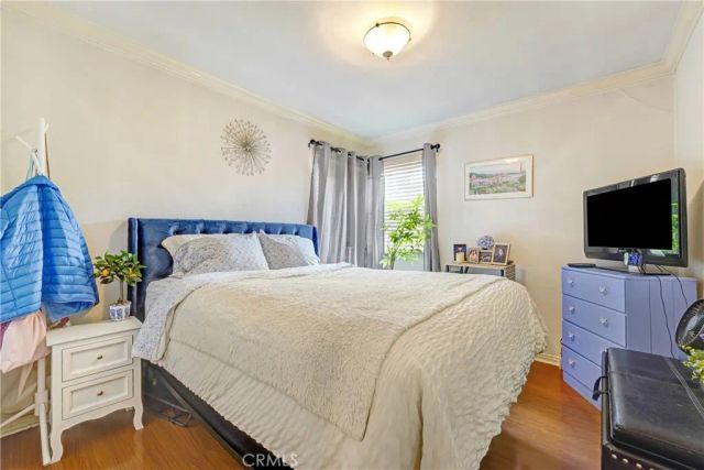 5759 Hazeltine, Van Nuys, CA 91401