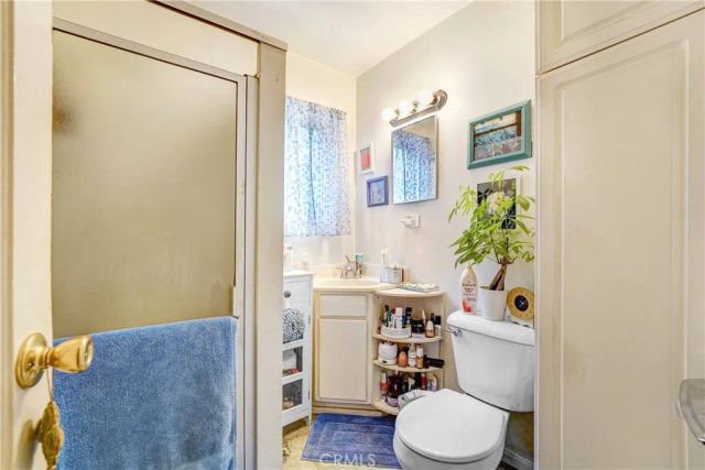 5759 Hazeltine, Van Nuys, CA 91401