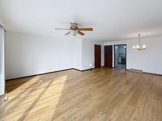 3715 35th Street 3, Moline, IL 61265