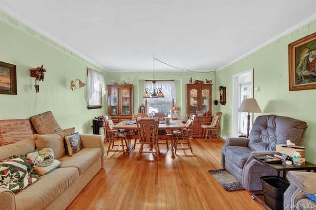 65 Hillview Avenue, Yonkers, NY 10704