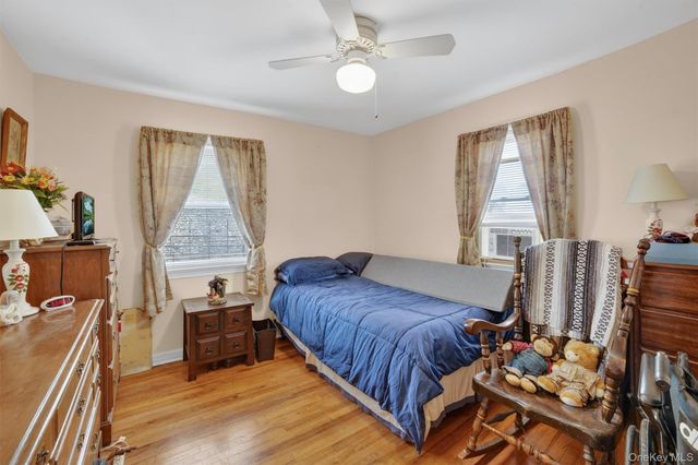 65 Hillview Avenue, Yonkers, NY 10704