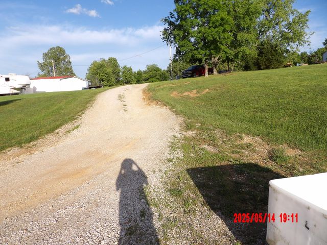 157 Deskins Lane, Frenchburg, KY 40322
