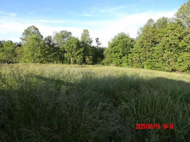 157 Deskins Lane, Frenchburg, KY 40322