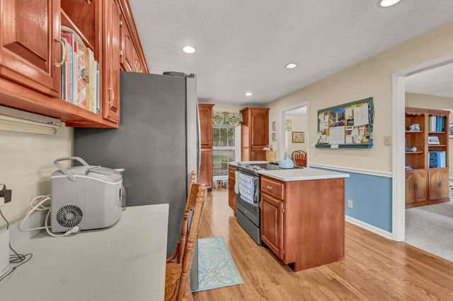 3191 Quincy Ln, Clarksville, TN 37043