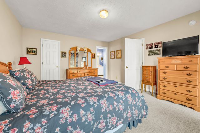 3191 Quincy Ln, Clarksville, TN 37043