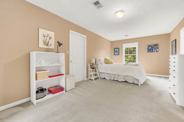 3191 Quincy Ln, Clarksville, TN 37043