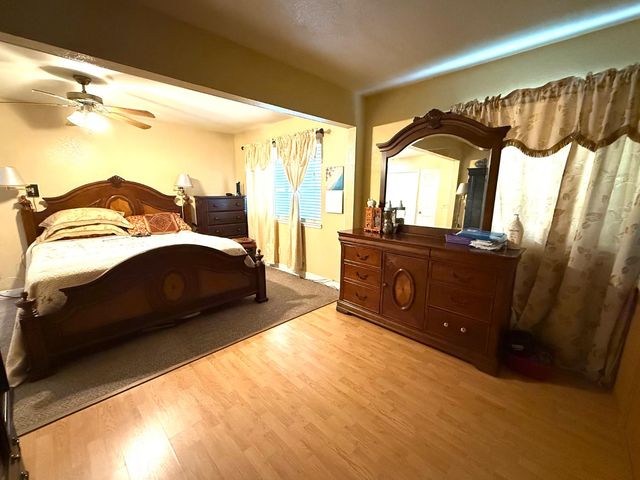 3315 Sunnyview Ln, North Highlands, CA 95660