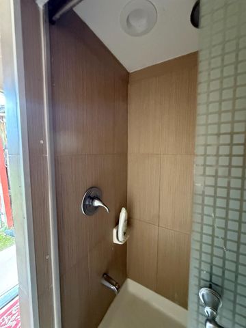 3315 Sunnyview Ln, North Highlands, CA 95660