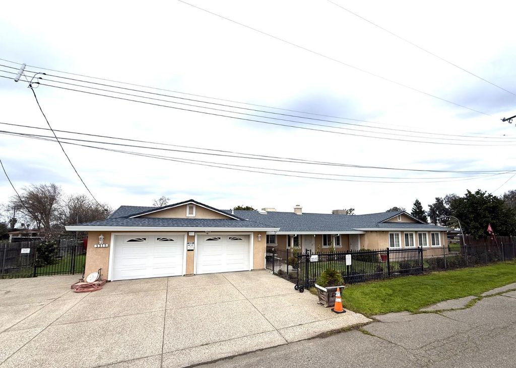 3315 Sunnyview Ln, North Highlands, CA 95660