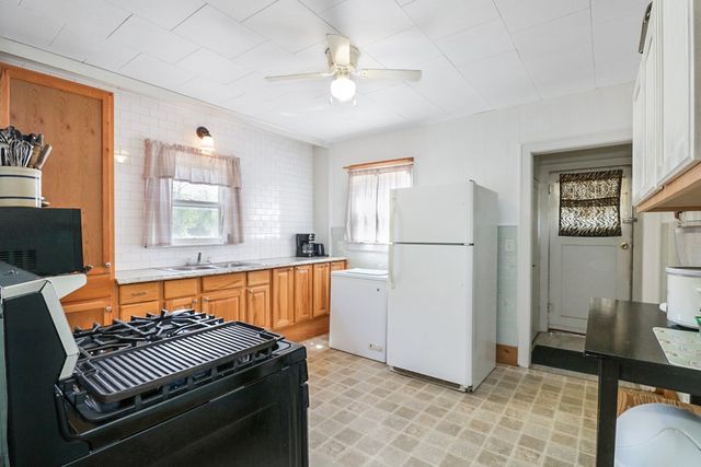 605 W Walnut, Coleman, TX 76834