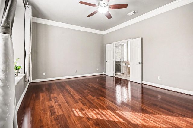 54 Parsley Court, Lake Jackson, TX 77566