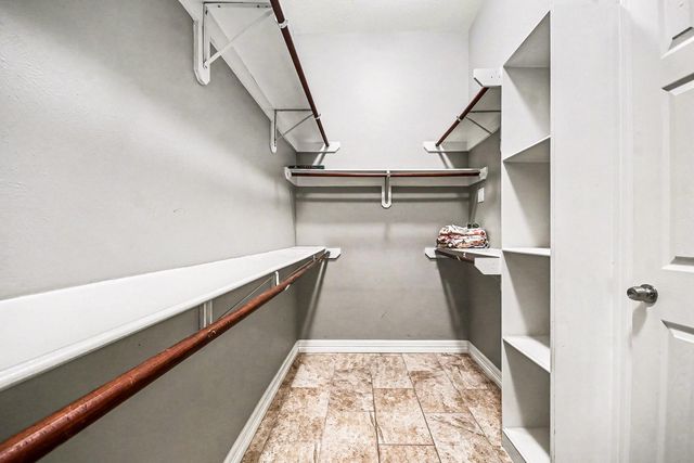 54 Parsley Court, Lake Jackson, TX 77566