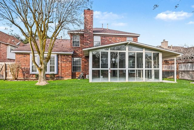 54 Parsley Court, Lake Jackson, TX 77566