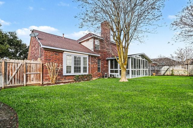 54 Parsley Court, Lake Jackson, TX 77566