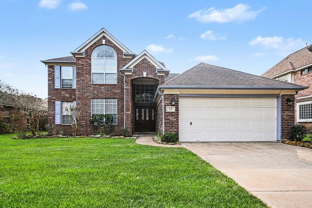 54 Parsley Court, Lake Jackson, TX 77566